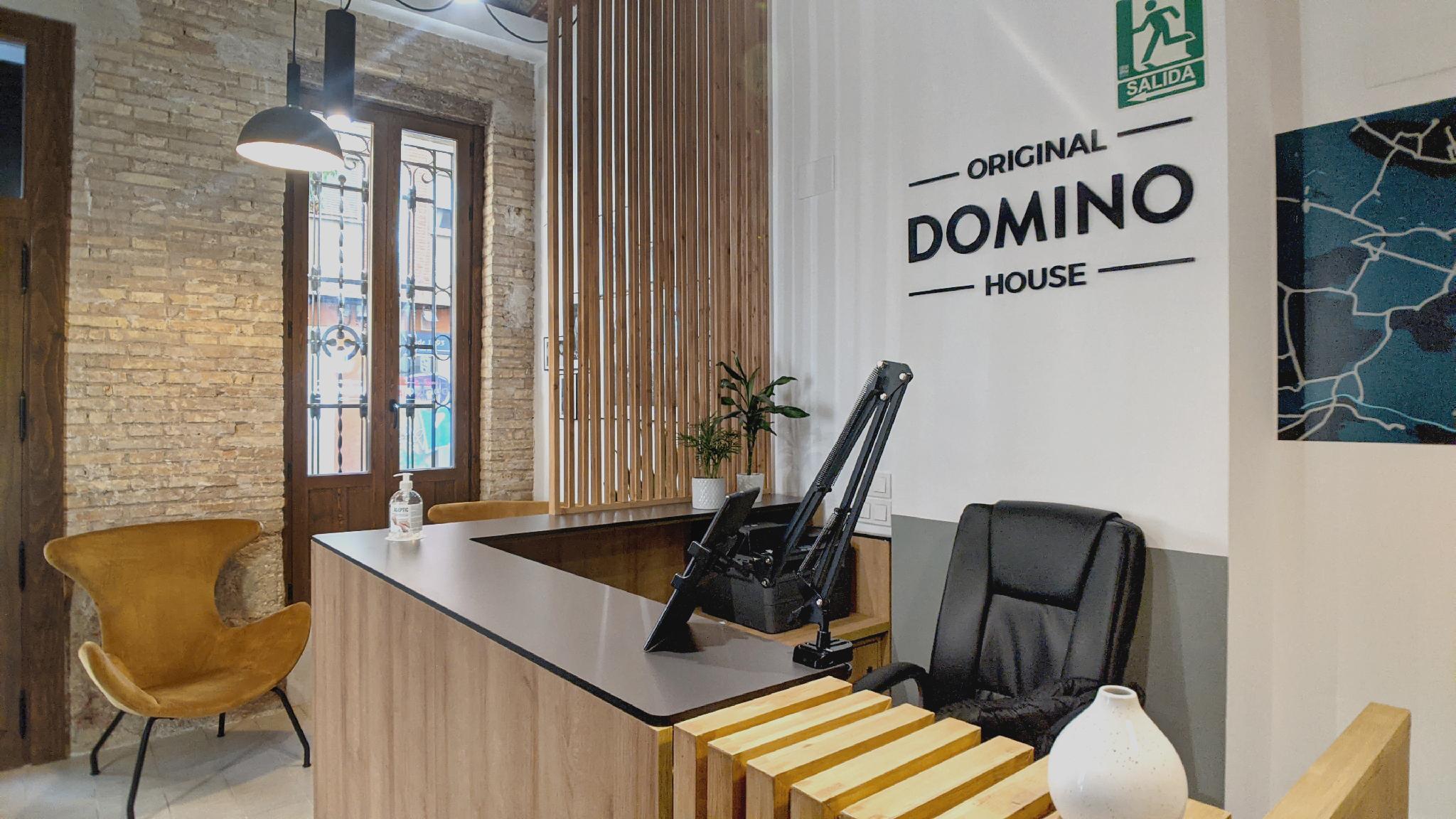 Original Domino House Gasthof Valencia